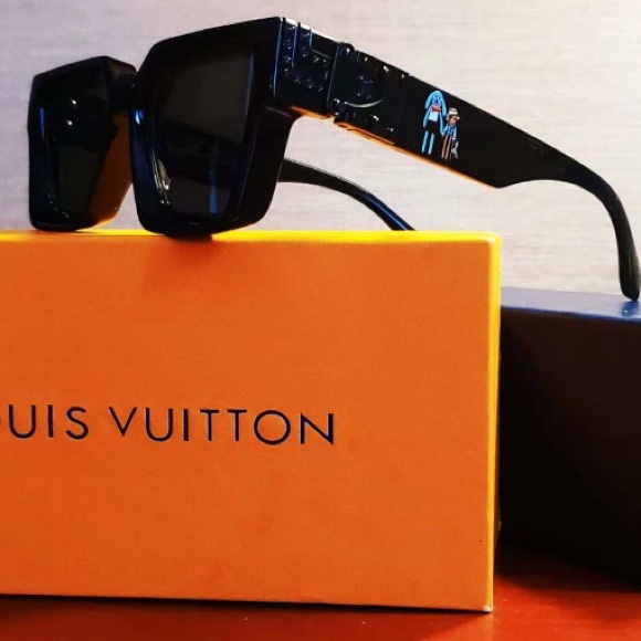 Louis Vuitton 1.1 Millionaire Sunglasses Cartoon Friends Monogram Black Designer - Picture 13 of 16